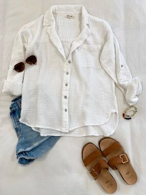 ✨ Rip Curl White Cotton Gauze Button Down Lightweight Beach Shirt Size S ✨